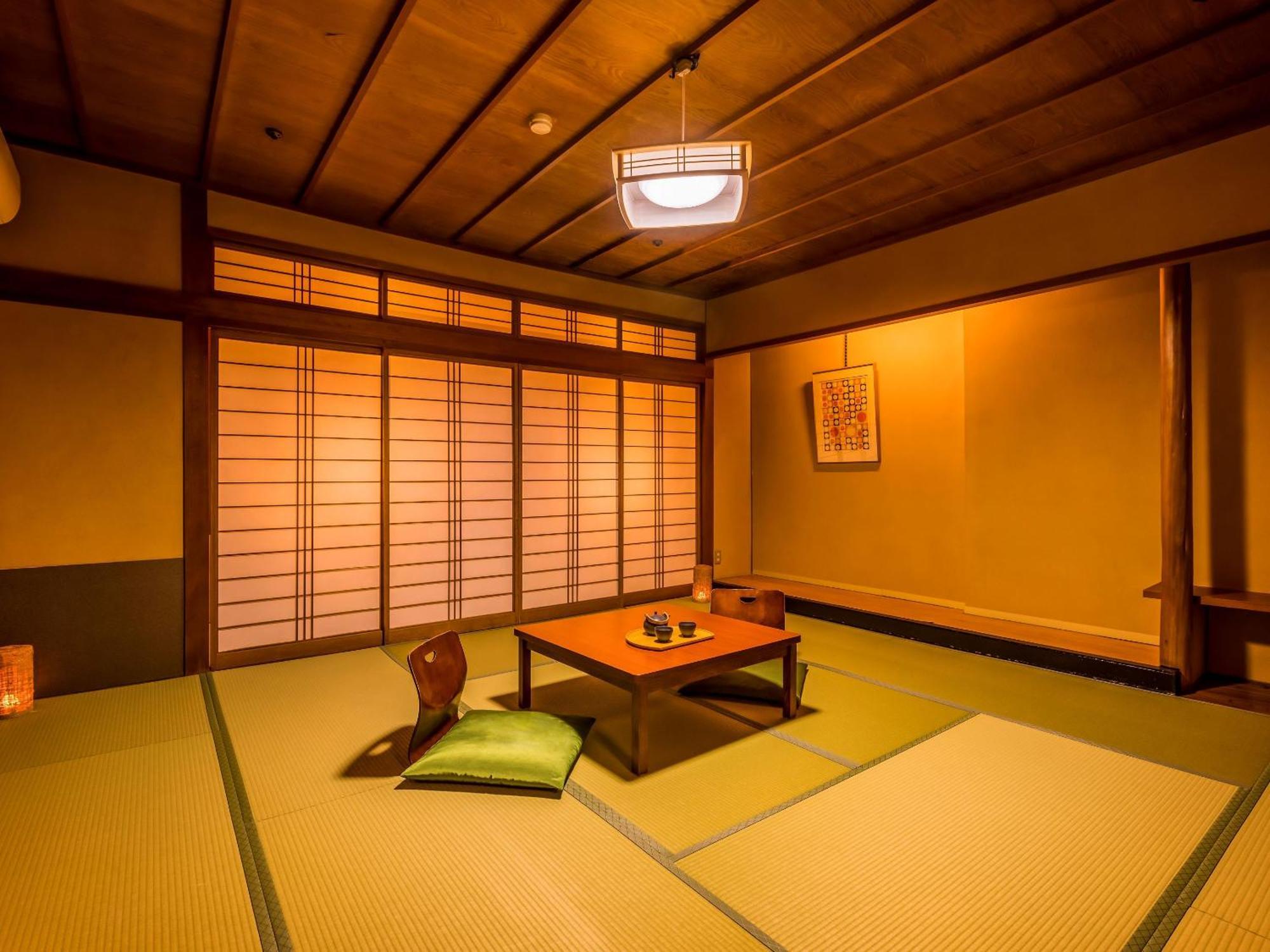 Ooedo Onsen Monogatari Yamashiro Saichoraku Hotell Kaga  Rum bild