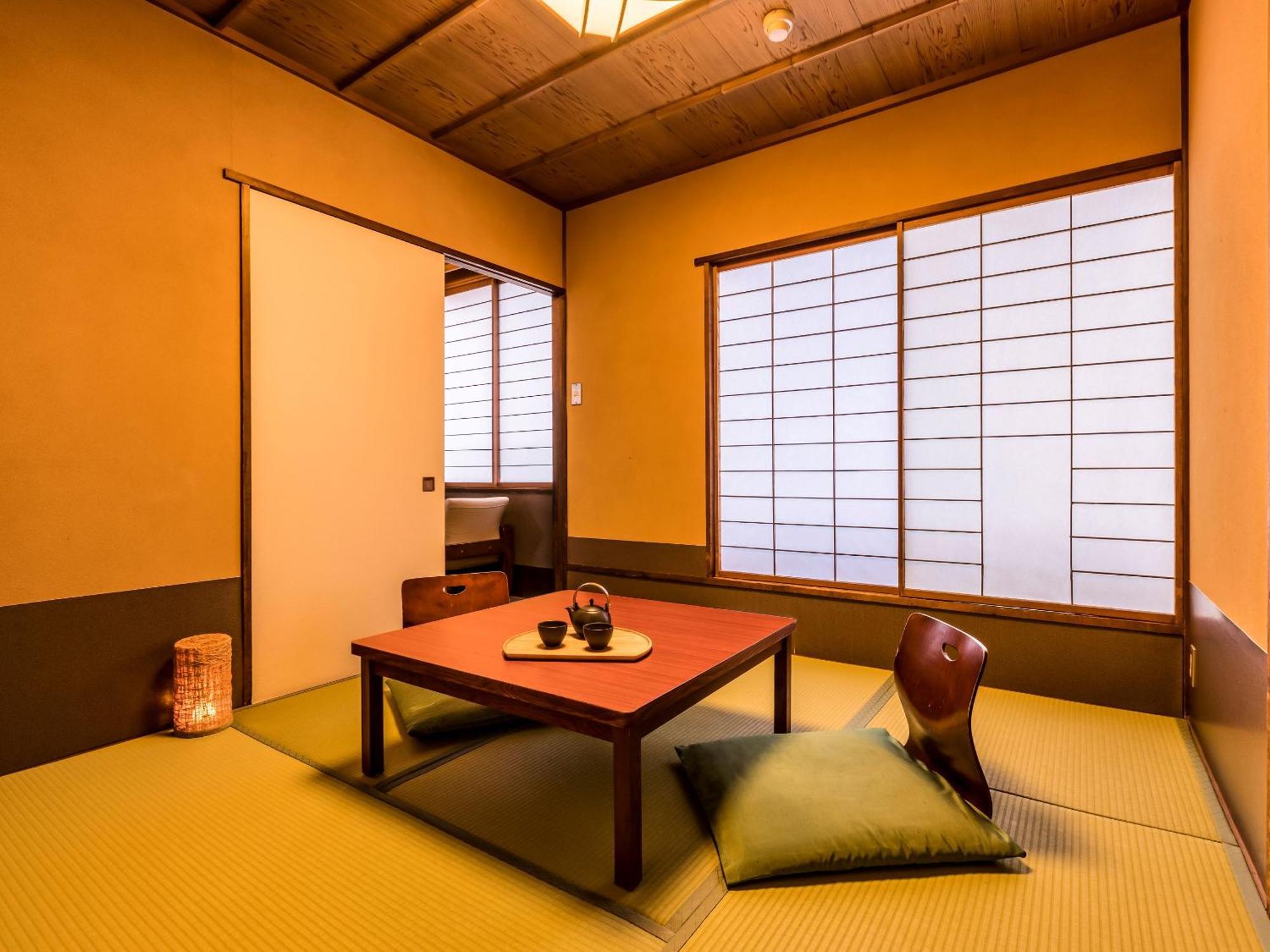Ooedo Onsen Monogatari Yamashiro Saichoraku Hotell Kaga  Rum bild